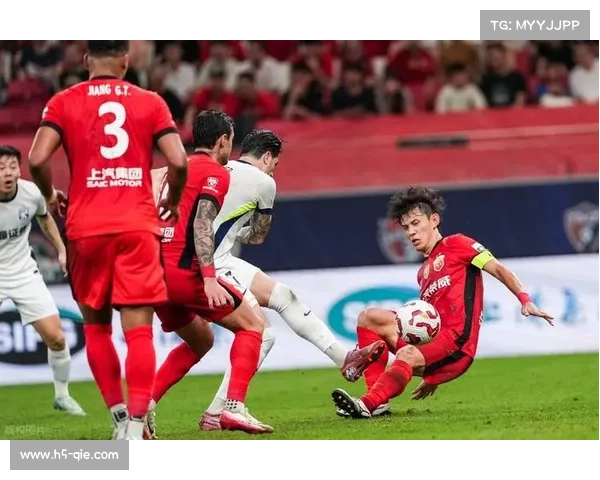 海港防守漏洞显现 连续16场失球成争冠隐忧